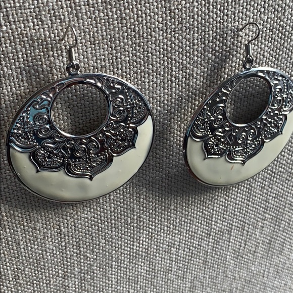Moroccan inspired earrings - Picture 2 of 3